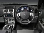ominaisuudet 6 Auto Dodge Nitro kuva