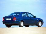 foto 3 Bil Mazda 323 Sedan (BA 1994 1998)