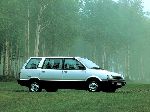 photo 9 Car Mitsubishi Space Wagon Minivan (Typ N30/N40 1991 1998)