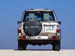 foto 16 Auto Nissan Patrol Bezceļu 3-durvis (Y61 1997 2010)