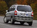 світлина 25 Авто Opel Zafira Мінівен 5-дв. (A [рестайлінг] 2003 2005)