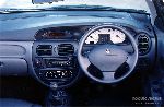 світлина 10 Авто Renault Megane Classic седан (1 покоління [рестайлінг] 1999 2010)