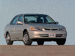 īpašības 8 Auto Toyota Corolla sedans foto