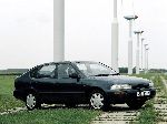 ominaisuudet 16 Auto Toyota Corolla liftback kuva