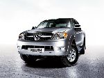 photo 2 Car Toyota Hilux Xtracab pickup 2-door (5 generation [restyling] 1991 1997)