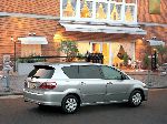 Foto 2 Auto Toyota Ipsum Minivan (2 generation 2001 2003)