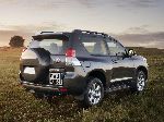 світлина 3 Авто Toyota Land Cruiser Prado Позашляховик (J150 [рестайлінг] 2013 2017)