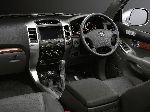 світлина 19 Авто Toyota Land Cruiser Prado Позашляховик (J150 [рестайлінг] 2013 2017)
