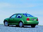 Foto 4 Auto Volkswagen Bora Sedan (1 generation 1998 2005)
