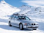 īpašības 9 Auto BMW 5 serie vagons foto