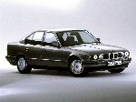īpašības 12 Auto BMW 5 serie sedans foto