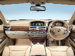 Foto 44 Auto BMW 7 serie Sedan (E32 1986 1994)