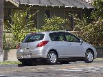 photo 4 Car Nissan Versa Hatchback (1 generation 2006 2009)