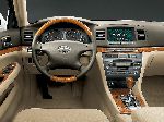 foto 2 Auto Toyota Mark II Qualis vagons (X100 [restyling] 1998 2002)