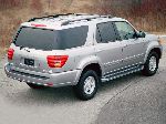photo 8 Car Toyota Sequoia Offroad (1 generation [restyling] 2005 2008)