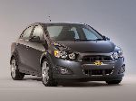kuva 2 Auto Chevrolet Sonic Sedan (1 sukupolvi 2011 2016)