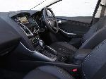 foto 11 Bil Ford Focus Hatchback 5-dør (3 generation [restyling] 2014 2017)