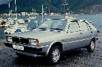 photo 22 Car Lancia Delta Hatchback (1 generation 1979 1994)